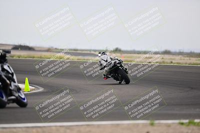media/Apr-18-2025-TrackDaz (Fri) [[45f5874c44]]/C Group/Session 2 (Turn 10)/